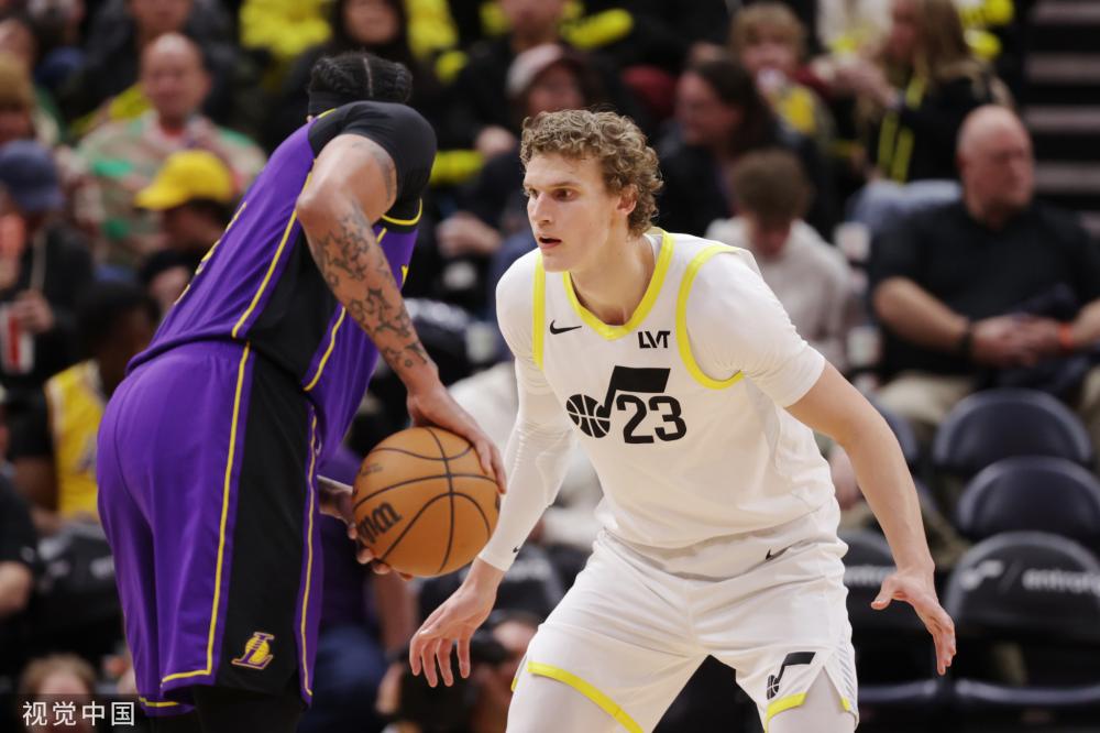 的雄伟比分 的雄伟比分